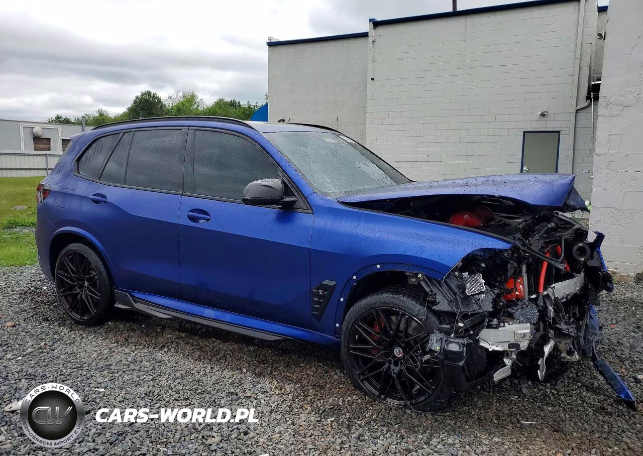 2025 BMW X5 M Competition VIN:5YM13ET00S9X01115 - 4