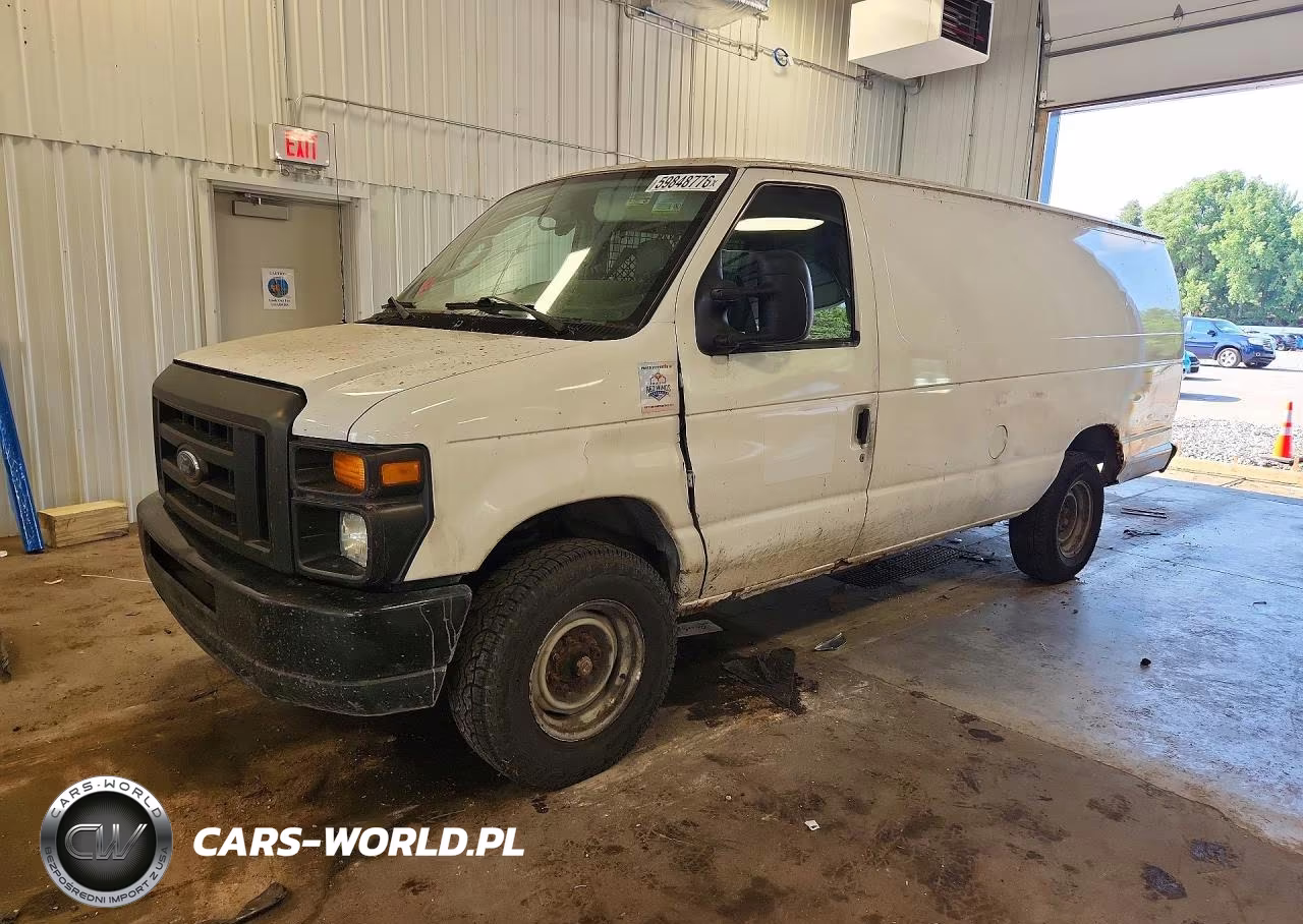 2013 Ford Econoline E350 Super Duty Van