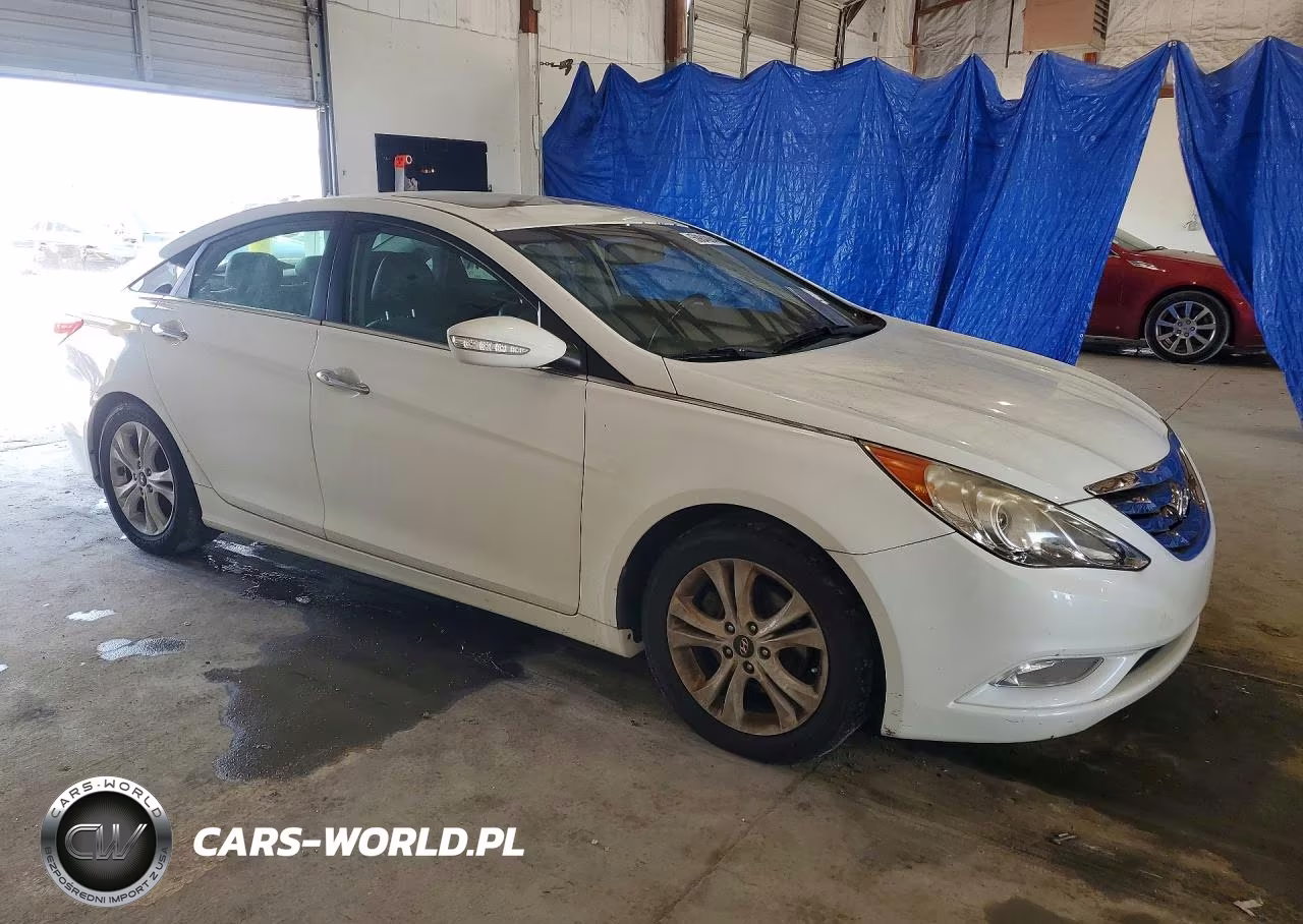 2011 Hyundai Sonata Limited VIN:5NPEC4AC5BH118645 - 4