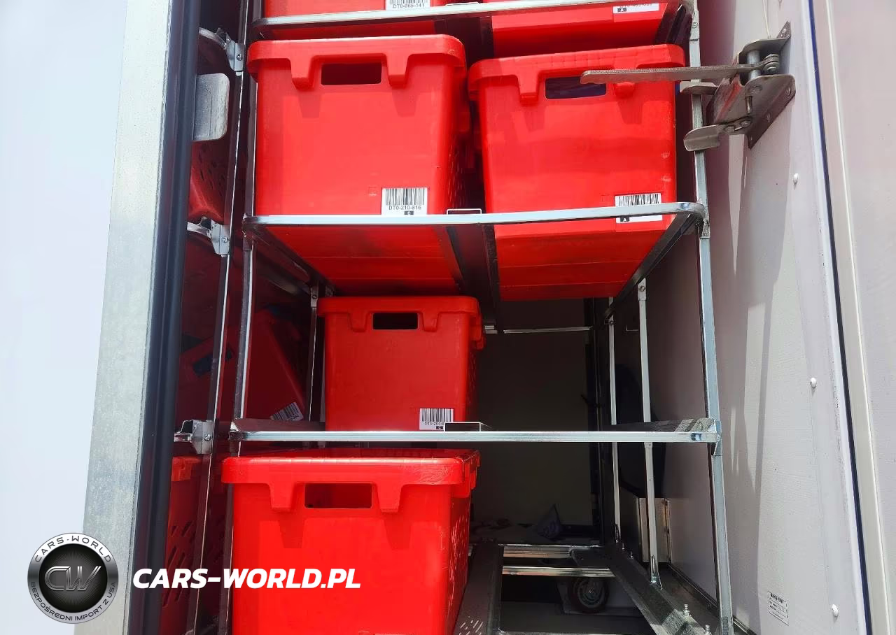 2023 Ford Transit Refrigerated Box Truck VIN:1FDWE3FNXRDD00775 - 10
