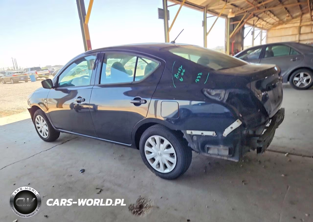 2016 Nissan Versa 1.6 S VIN:3N1CN7AP4GL911886 - 2