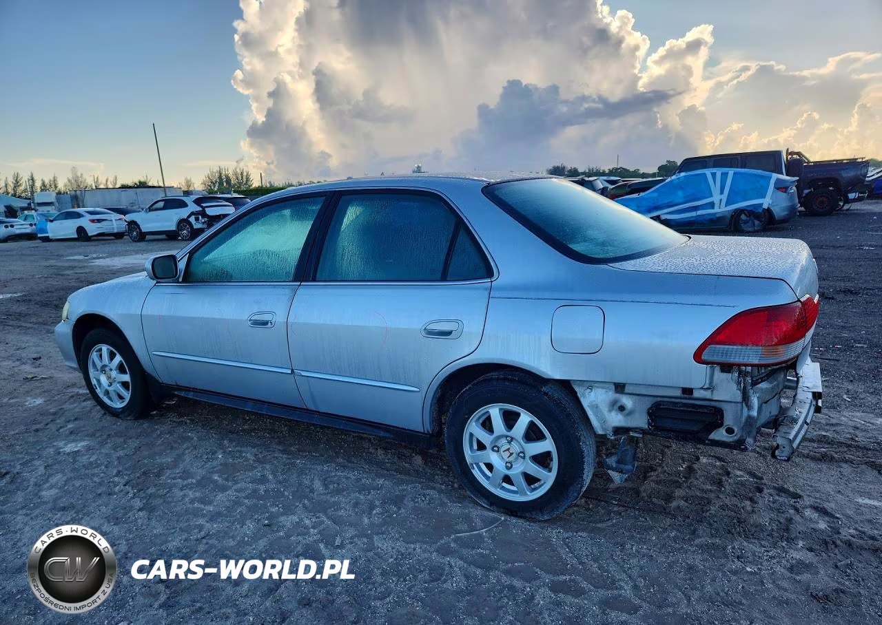 2002 Honda Accord Se VIN:1HGCG56752A137041 - 2
