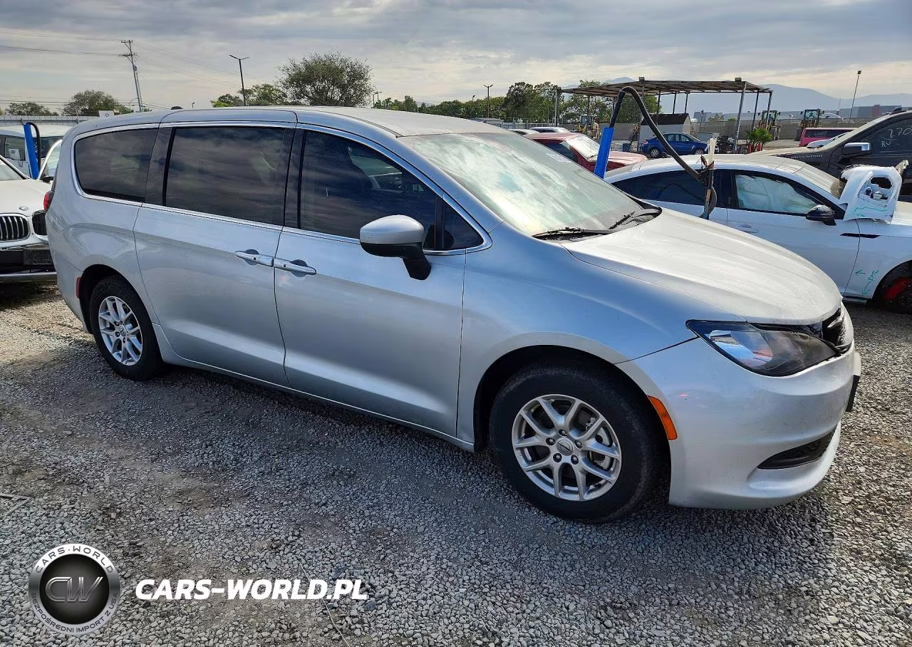 2023 Chrysler Voyager Lx VIN:2C4RC1CG6PR516294 - 4
