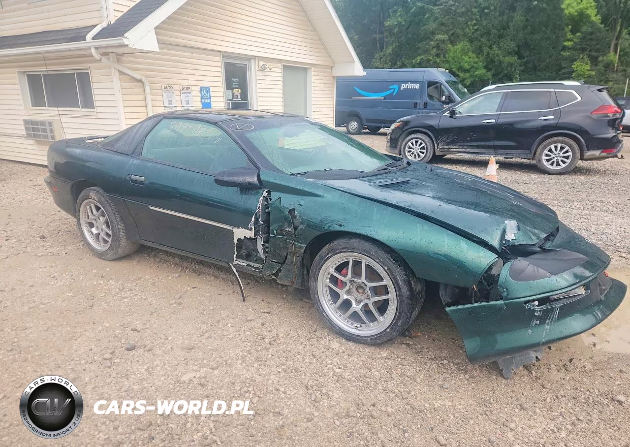 1996 Chevrolet Camaro Z28 VIN:2G1FP22P4T2135831 - 4