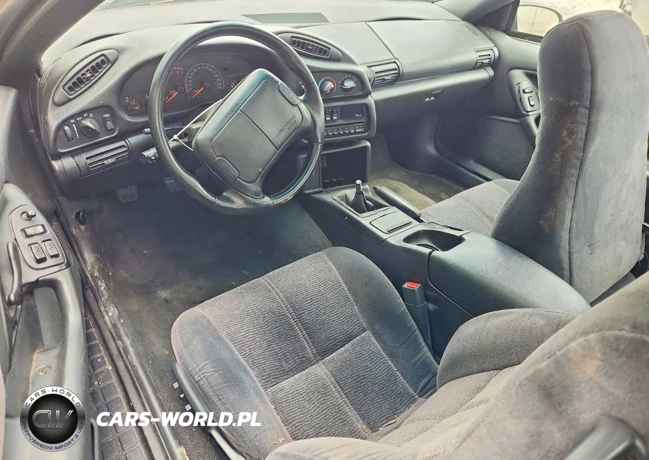 1996 Chevrolet Camaro Z28 VIN:2G1FP22P4T2135831 - 8