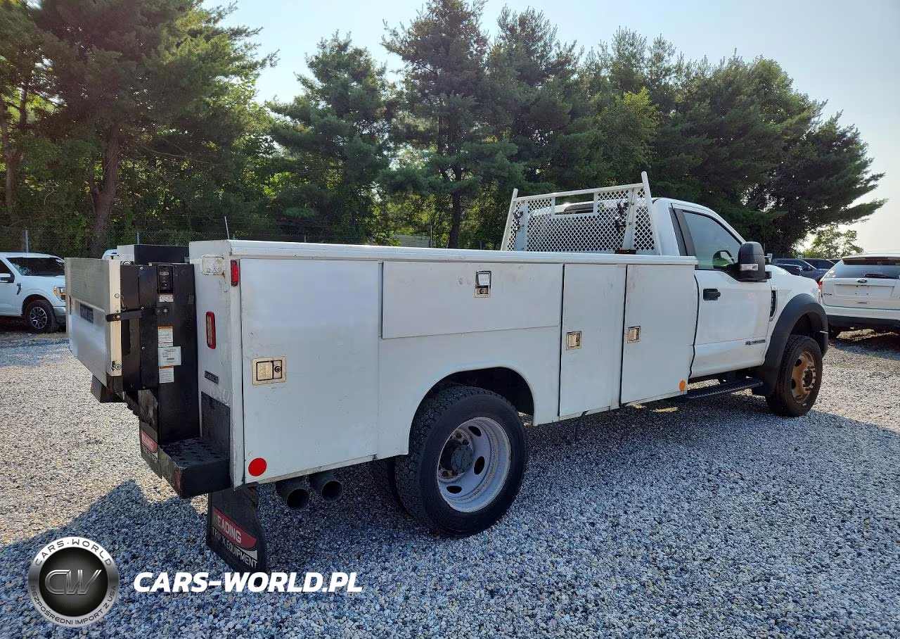2018 Ford F450 Super Duty VIN:1FDUF4GT8JED02059 - 3