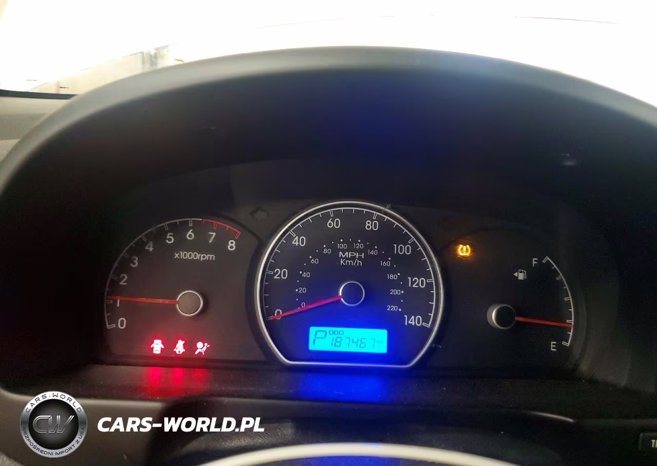 2010 Hyundai Elantra Gls VIN:KMHDU4AD7AU112346 - 9