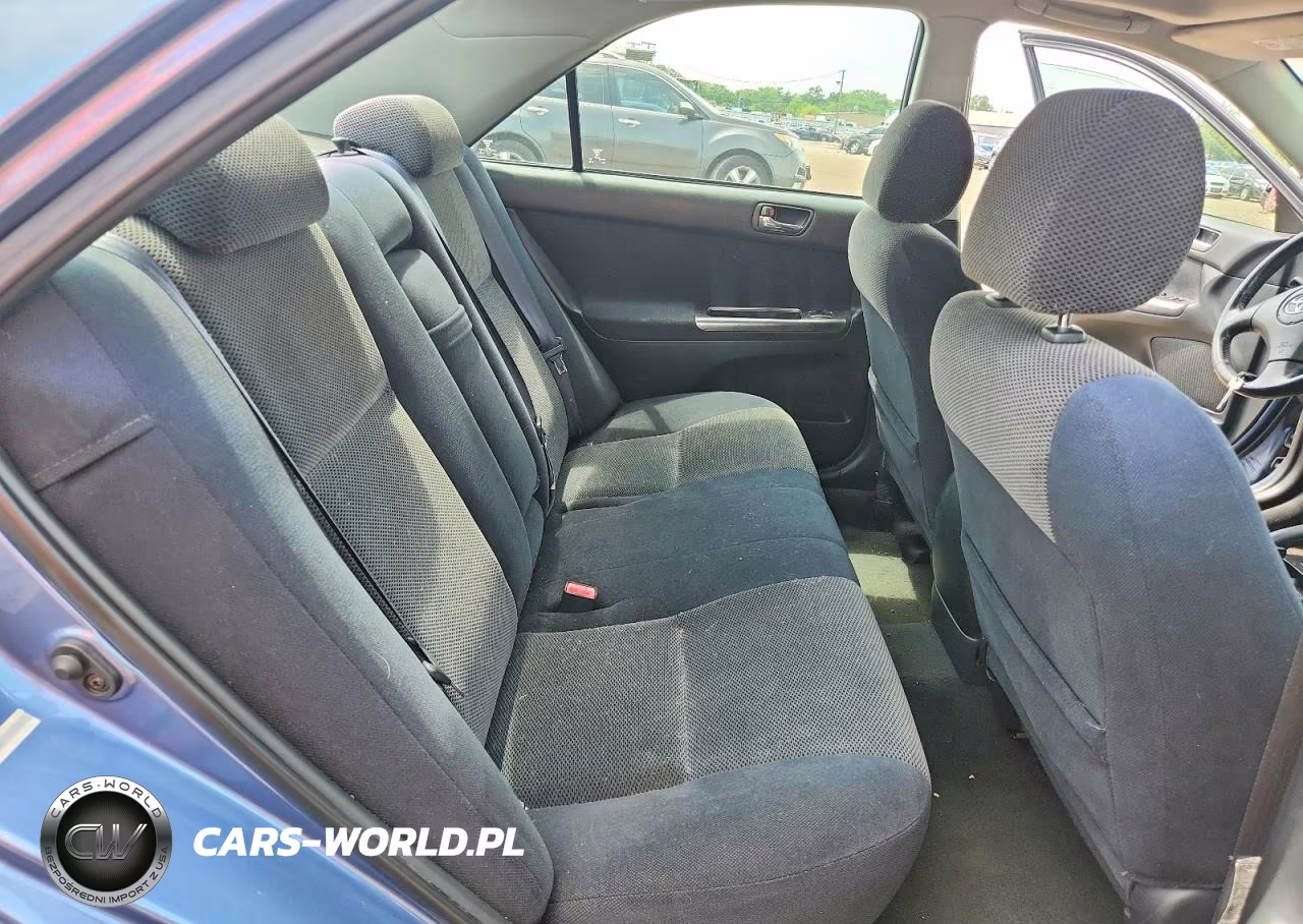 2002 Toyota Camry Se VIN:4T1BE32K32U605633 - 10