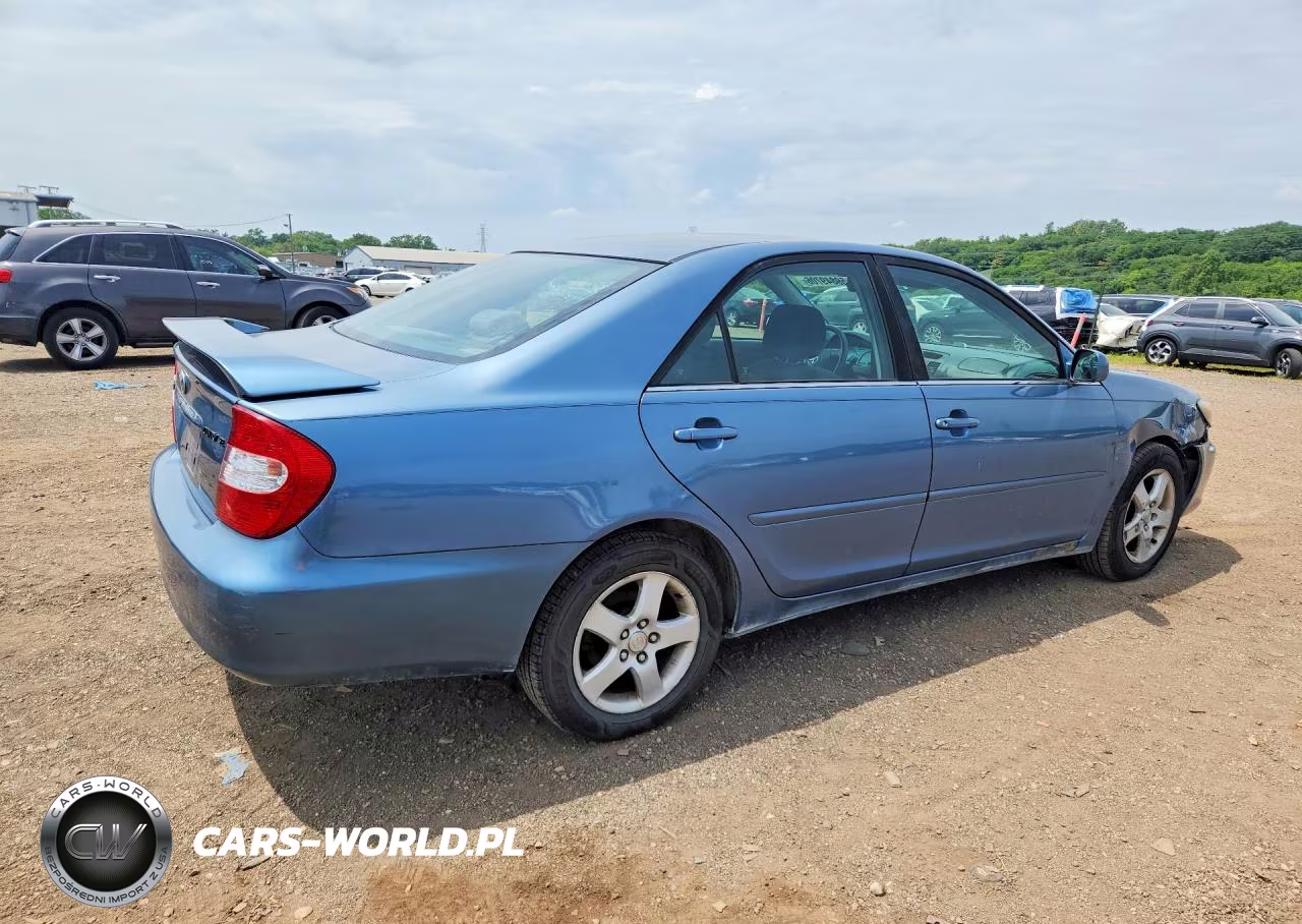 2002 Toyota Camry Se VIN:4T1BE32K32U605633 - 3