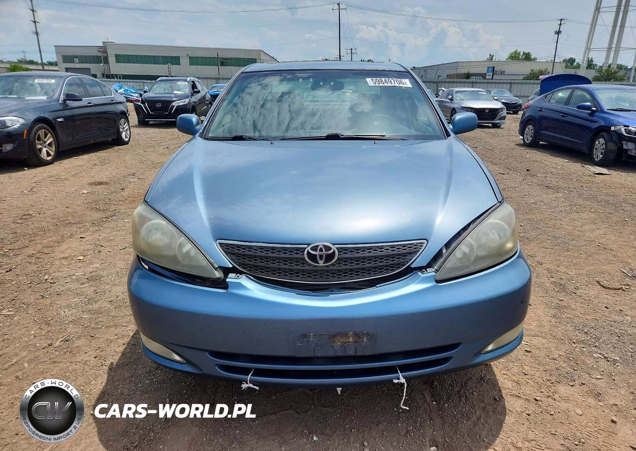 2002 Toyota Camry Se VIN:4T1BE32K32U605633 - 5