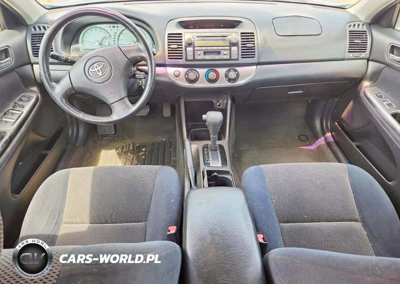 2002 Toyota Camry Se VIN:4T1BE32K32U605633 - 8