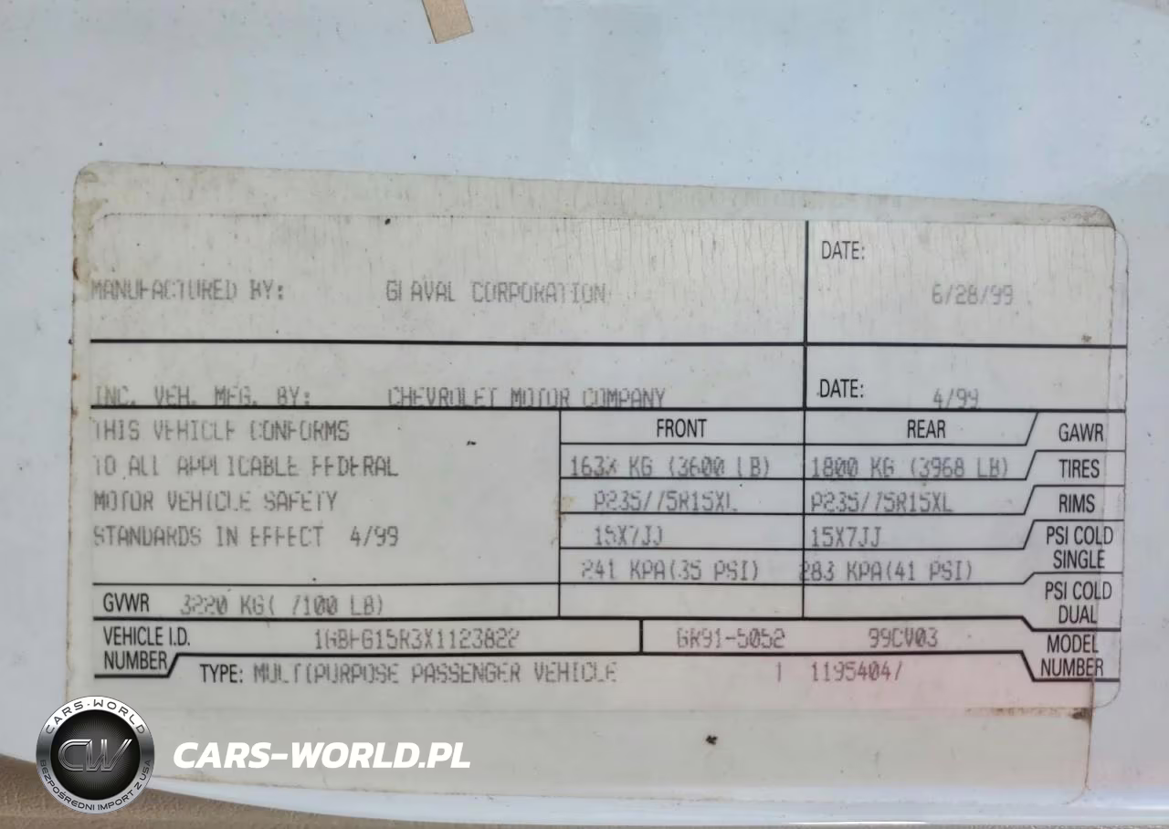 1999 Chevrolet Express G1500 VIN:1GBFG15R3X1123822 - 13