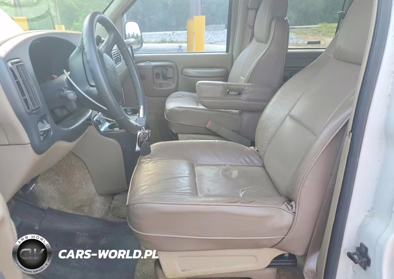 1999 Chevrolet Express G1500 VIN:1GBFG15R3X1123822 - 7