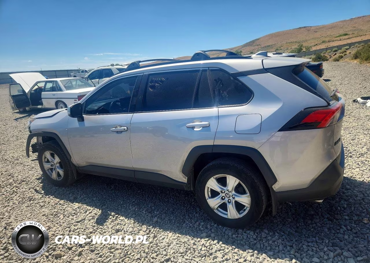 2020 Toyota Rav4 Xle VIN:2T3P1RFV9LC134915 - 2