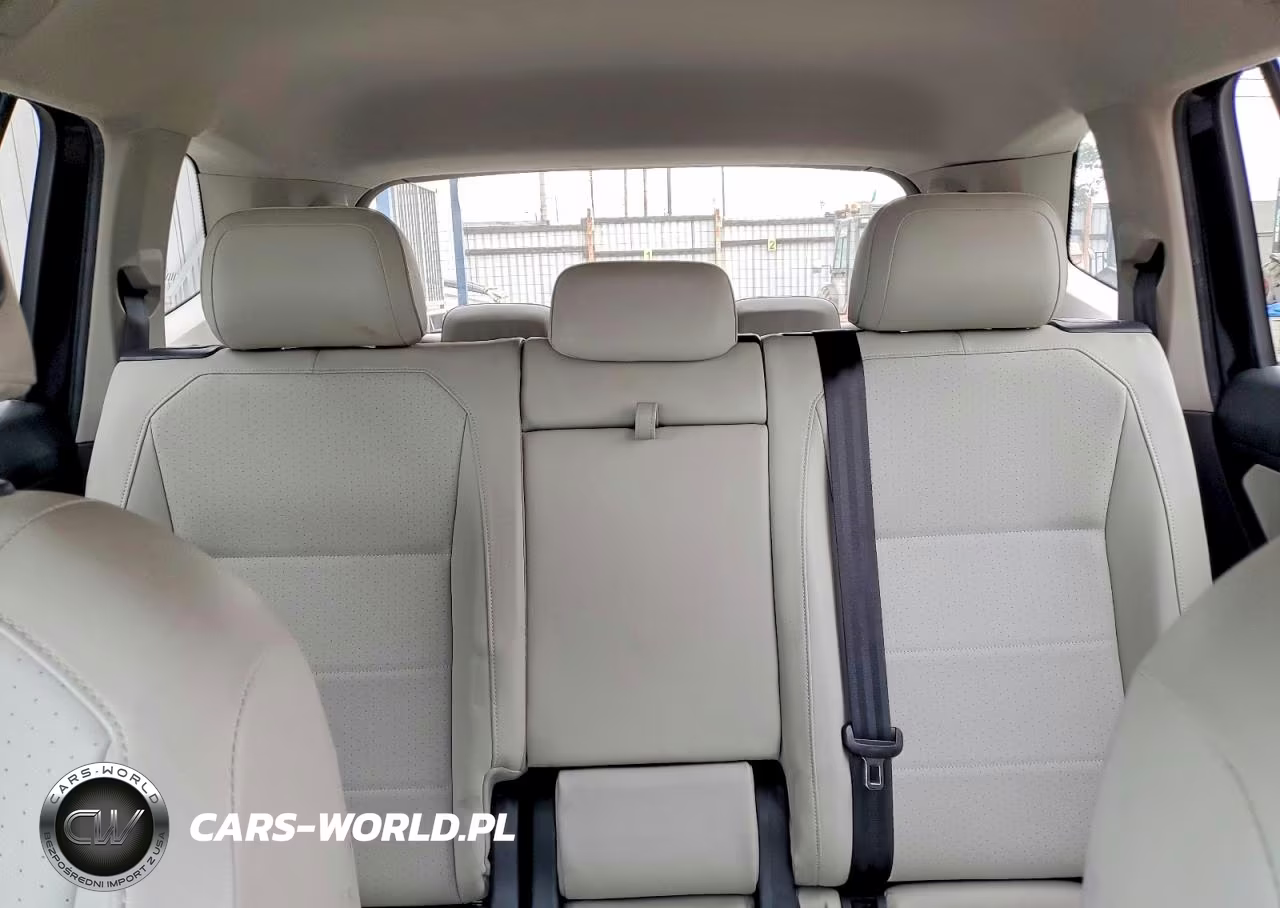 2018 Volkswagen Tiguan Se VIN:3VV3B7AX3JM002269 - 10