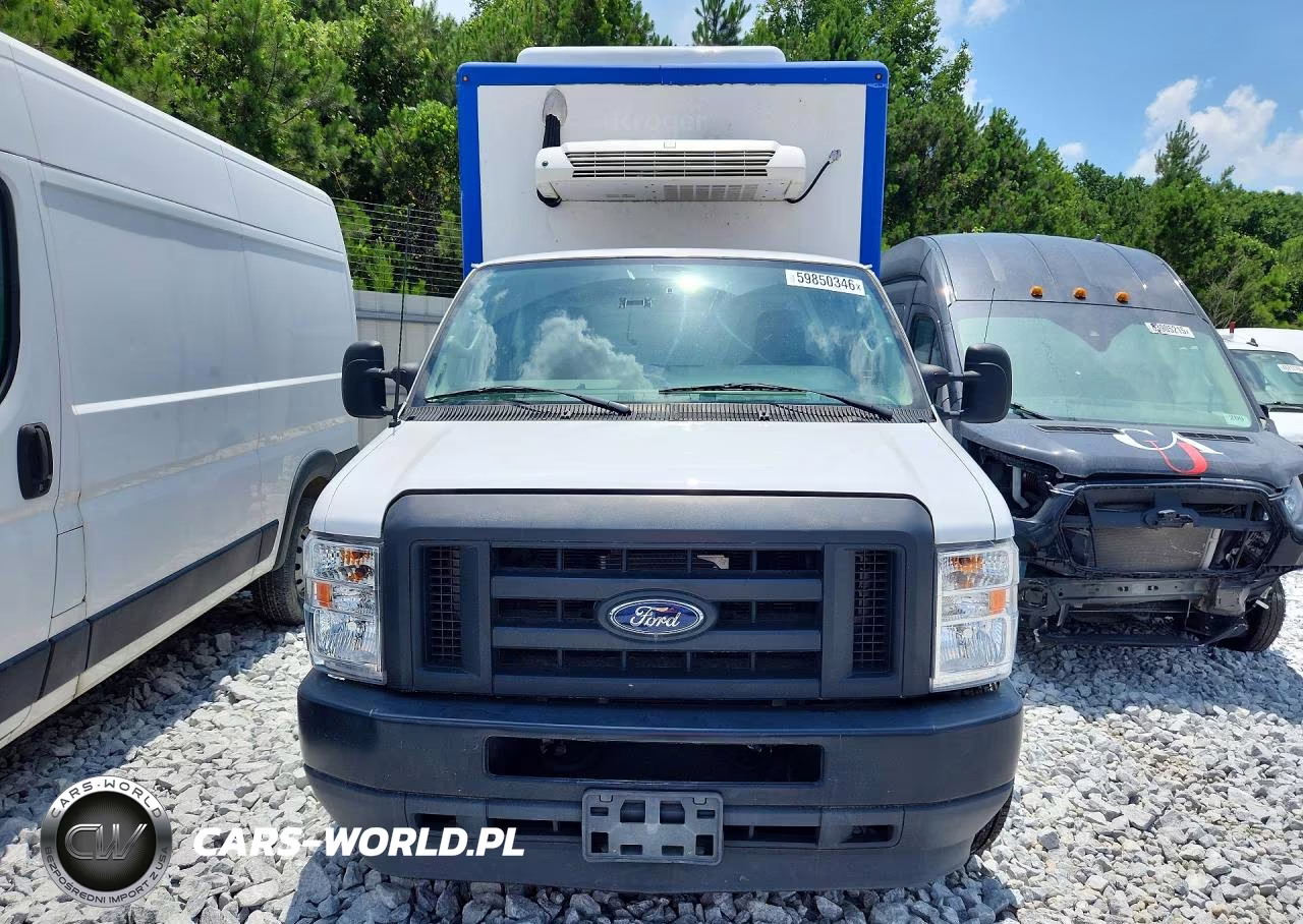 2023 Ford E350 Refrigerated Box Truck VIN:1FDWE3FK8PDD24981 - 5