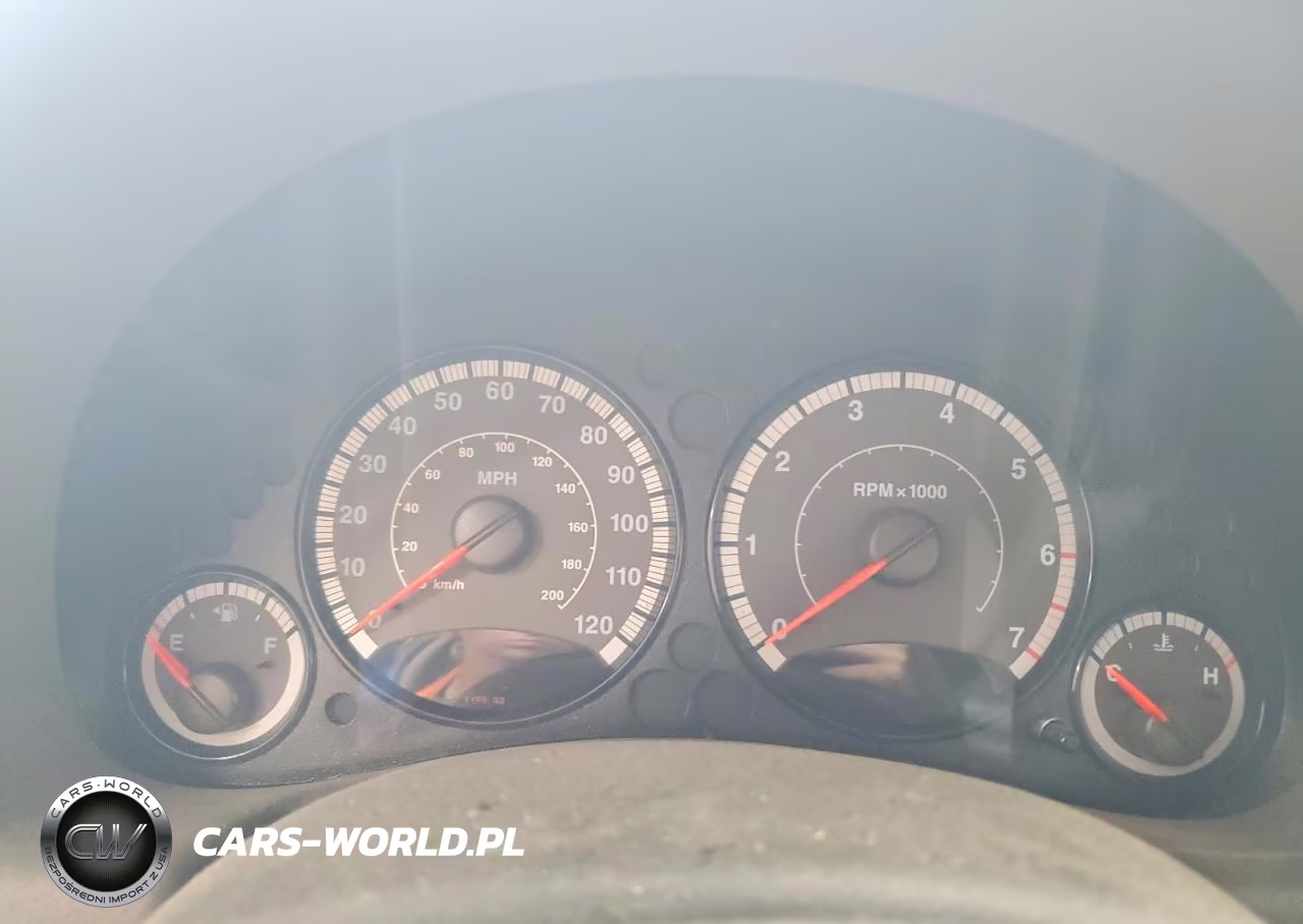 2005 Jeep Liberty Sport VIN:1J4GL48K65W715365 - 9