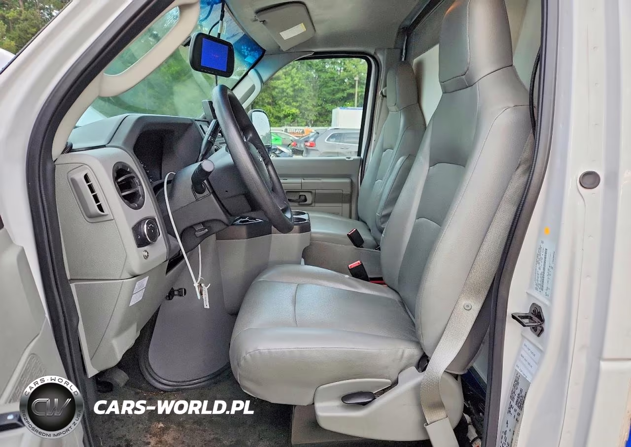 2023 Ford E350 Refrigerated Box Truck VIN:1FDWE3FKXPDD14825 - 7
