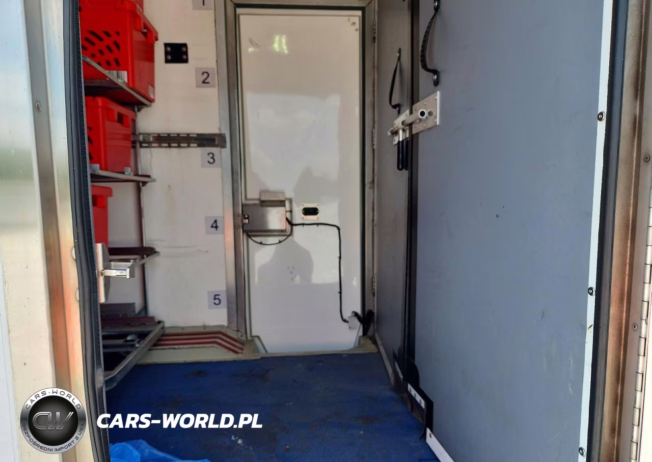 2021 Ford Transit 350 Delivery Truck VIN:1FDBW5Z85MKA96355 - 10