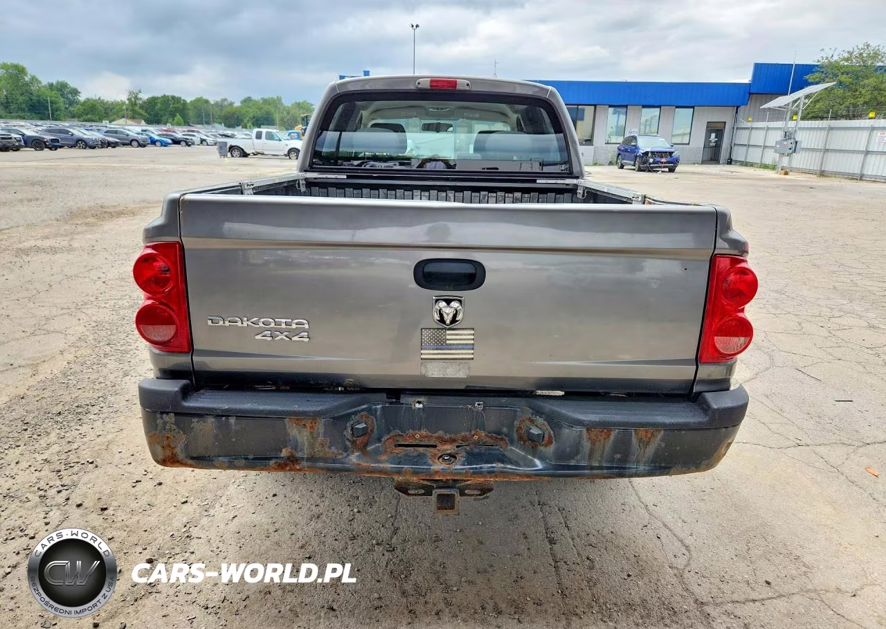 2007 Dodge Dakota Quad VIN:1D7HW28K97S267418 - 6