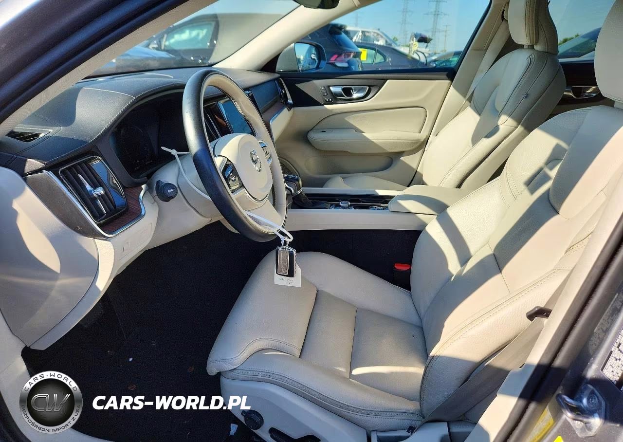 2020 Volvo V60 Cross Country T5 Momentum VIN:YV4102WK3L1044949 - 7