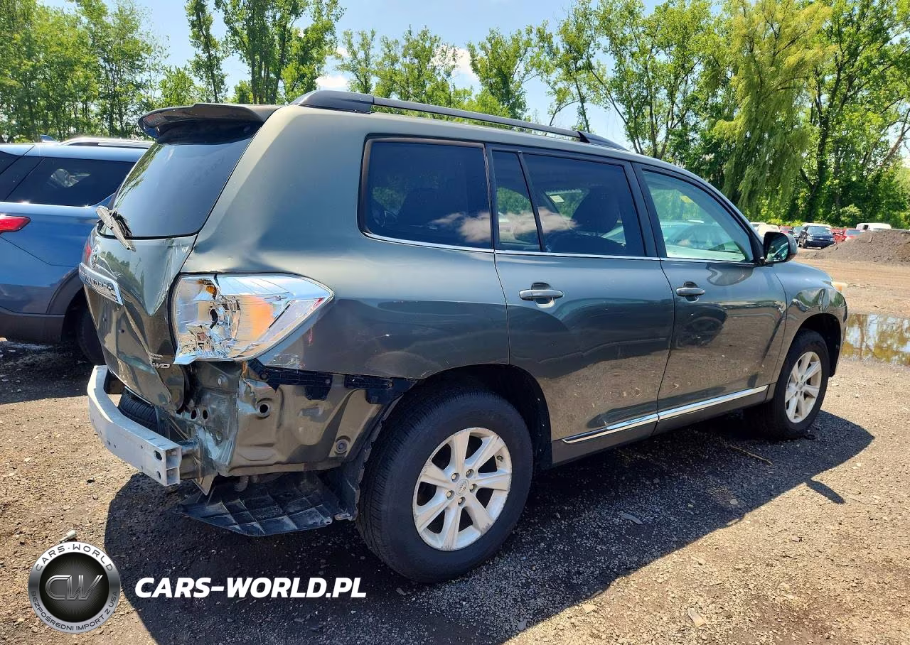 2013 Toyota Highlander Se VIN:5TDBK3EH5DS209837 - 3