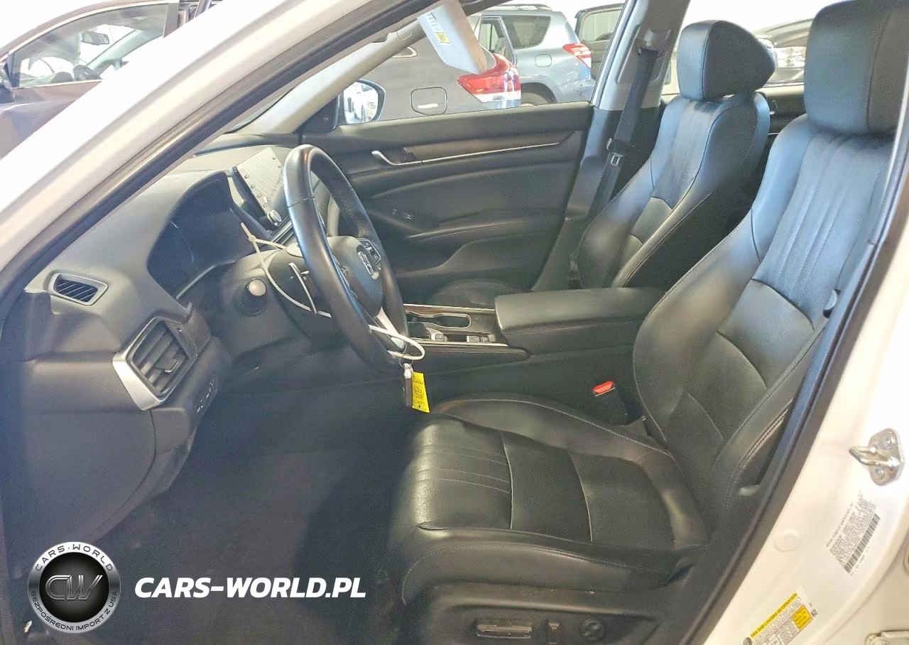 2018 Honda Accord Touring VIN:1HGCV1F98JA057943 - 7