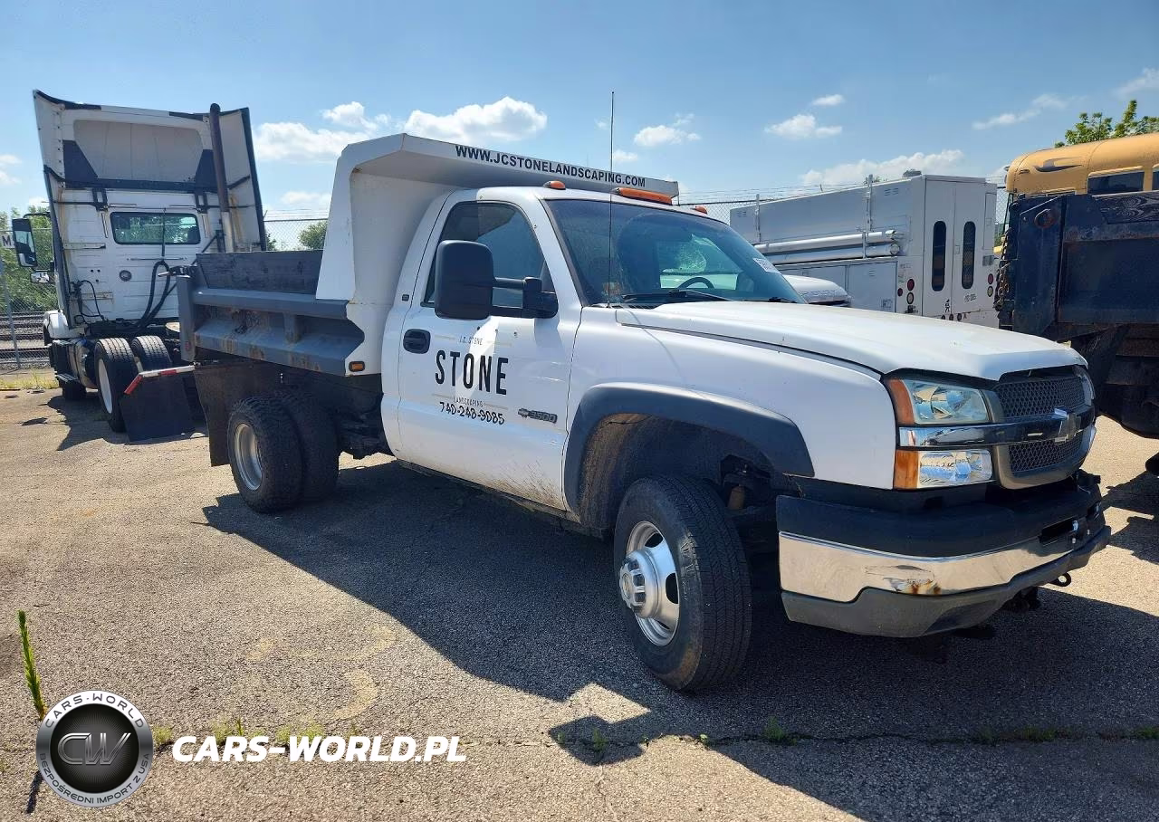 2003 Chevrolet Silverado C3500 VIN:1GBJC34U43E131275 - 4
