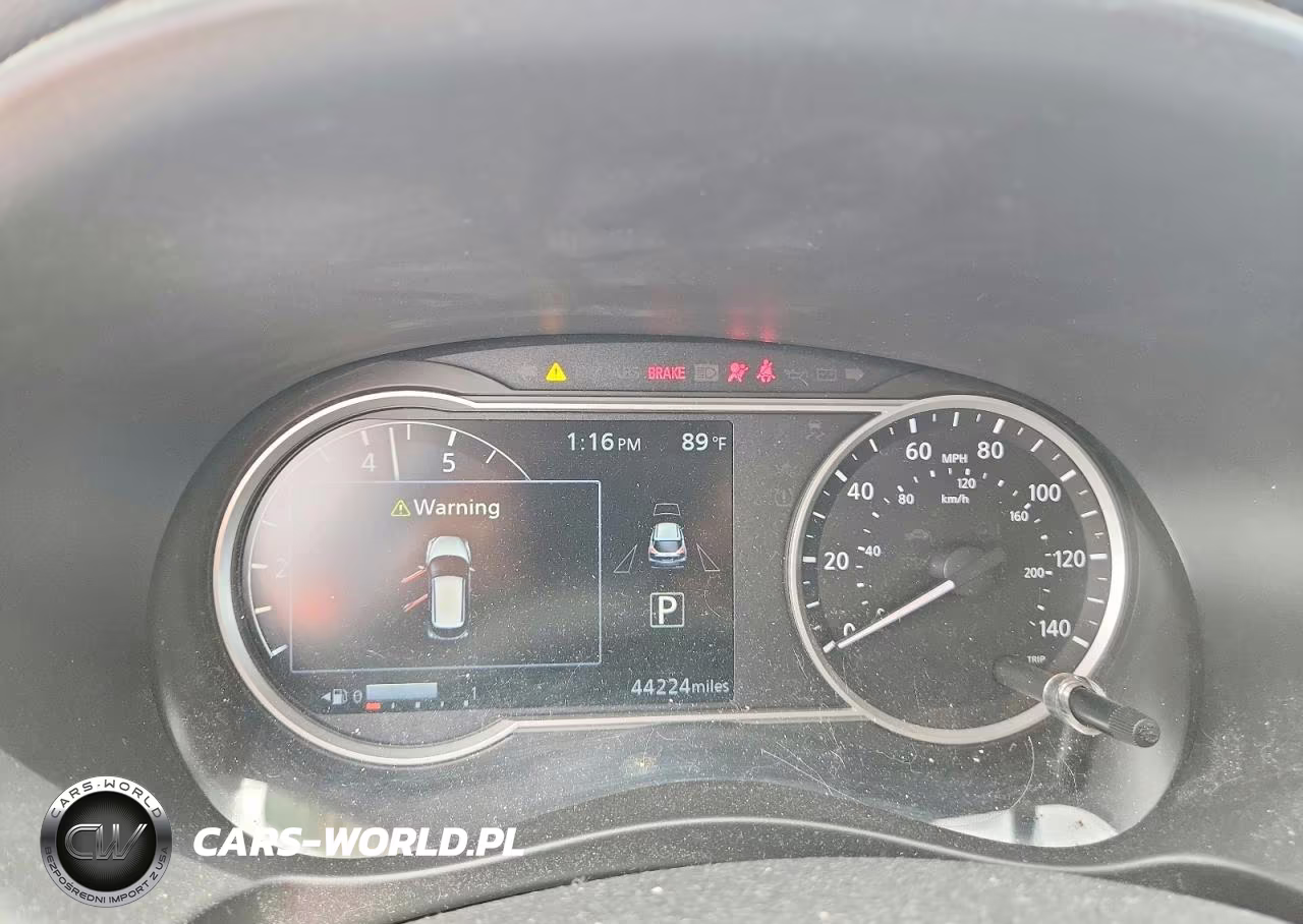 2019 Nissan Kicks S VIN:3N1CP5CUXKL471022 - 9