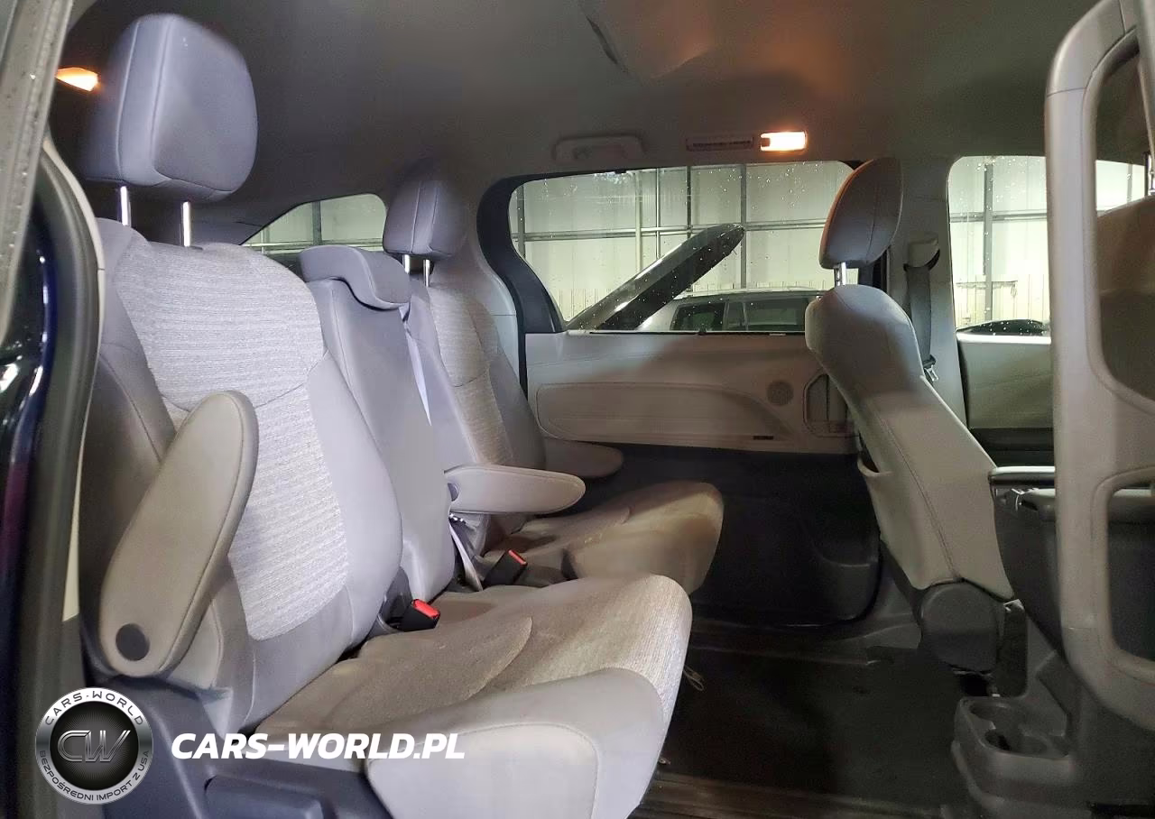2021 Toyota Sienna Le VIN:5TDKRKEC0MS021169 - 11