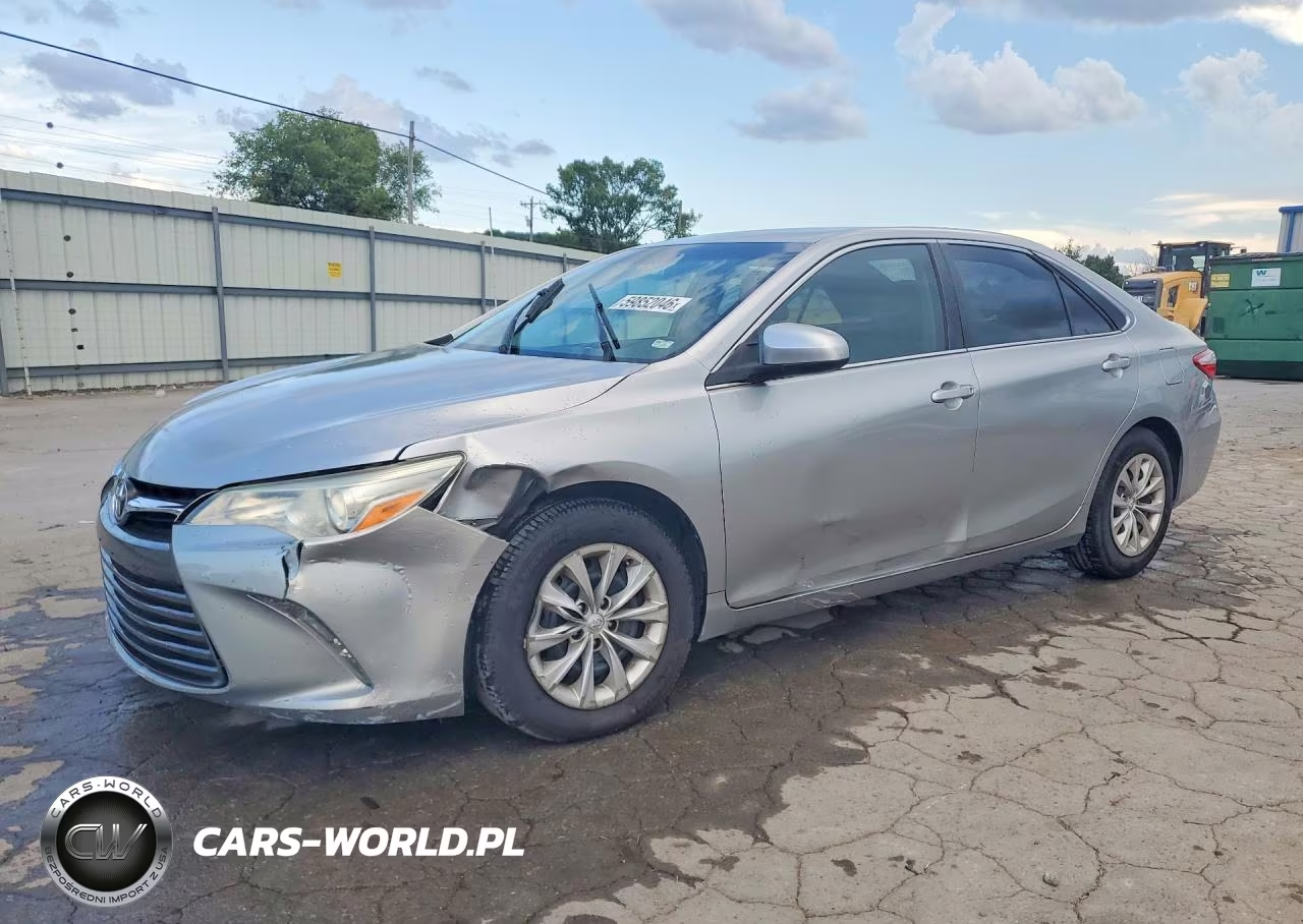 2016 Toyota Camry Le