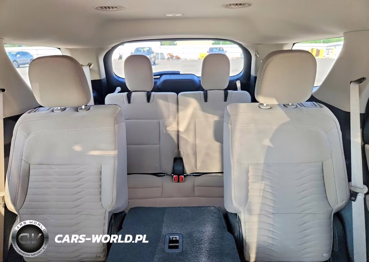 2021 Ford Explorer Xlt VIN:1FMSK8DH0MGC43382 - 10