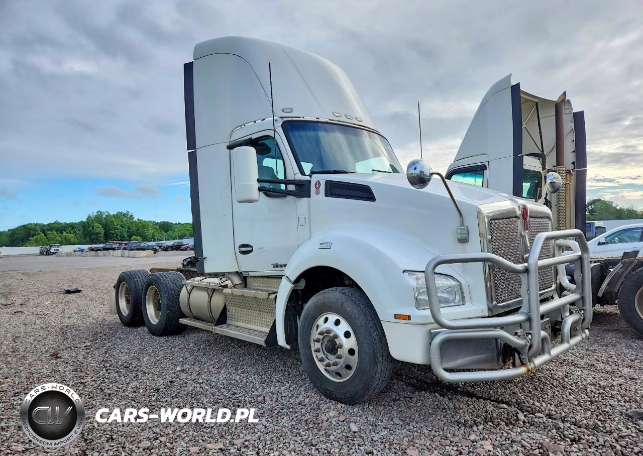 2015 Kenworth T880 Semi Truck – zdjęcie 1 z 10