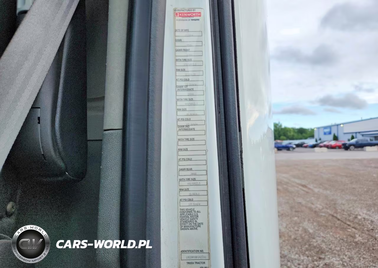 2015 Kenworth T880 Semi Truck VIN:1XKZD49X8FJ423211 - 10