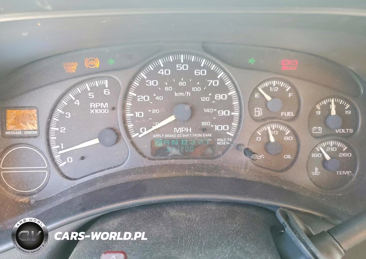 2000 Chevrolet Silverado C1500 VIN:1GCEC14W1YE156063 - 9