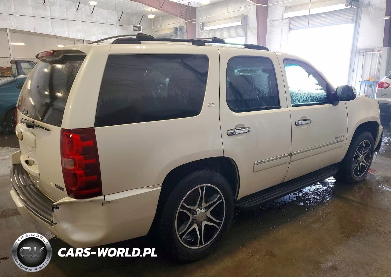 2012 Chevrolet Tahoe K1500 Ltz VIN:1GNSKCE08CR245858 - 3