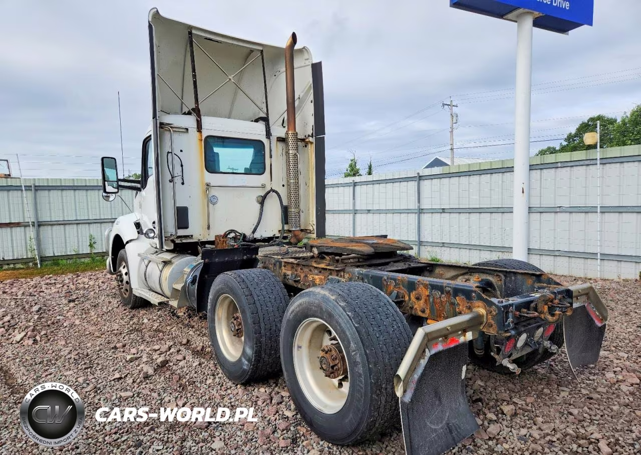 2015 Kenworth T880 Semi Truck VIN:1XKZD49X8FJ461893 - 3