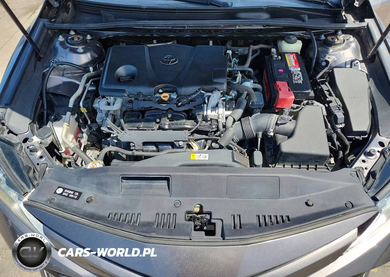 2018 Toyota Camry Le VIN:4T1B11HK2JU628407 - 11
