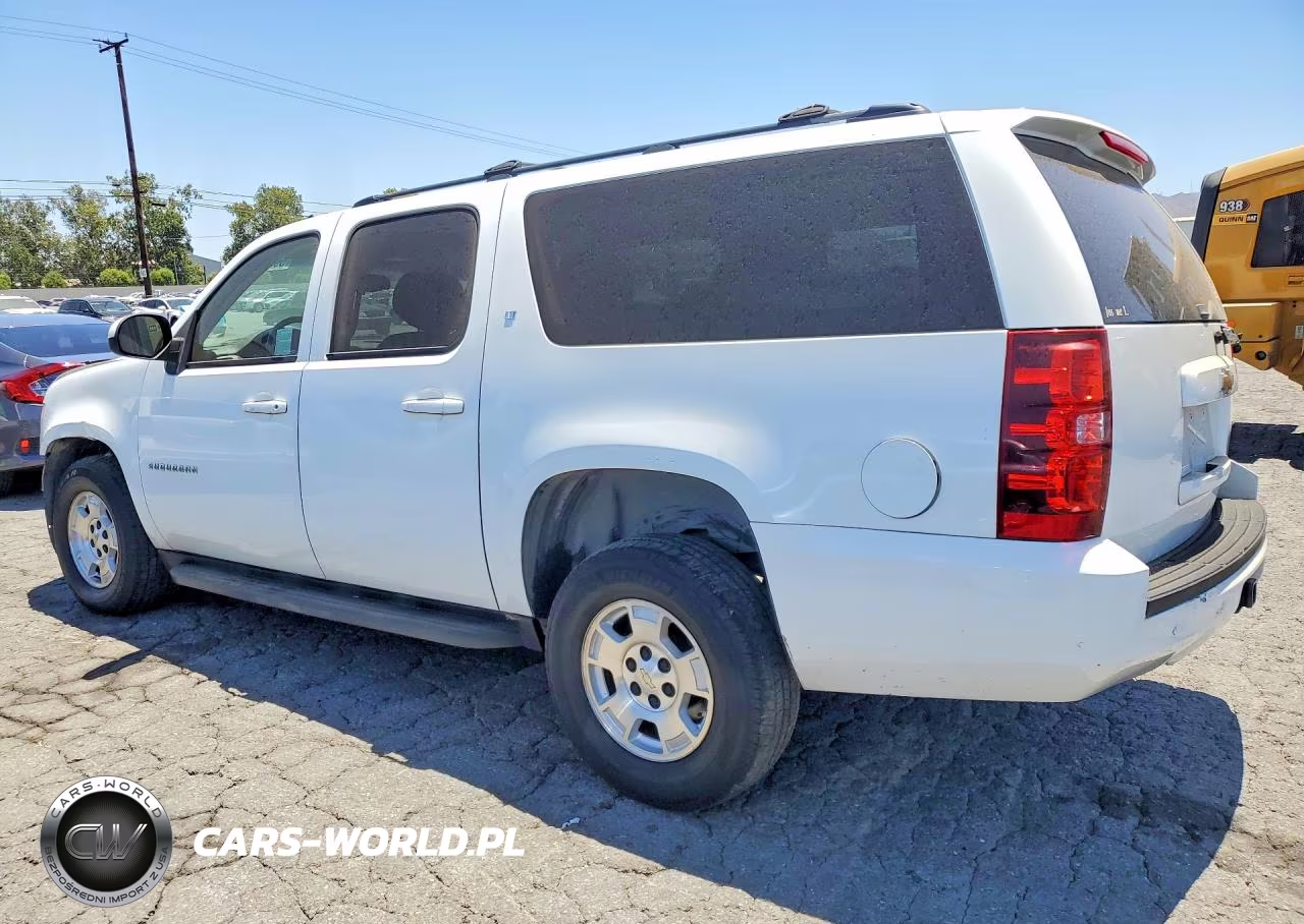 2010 Chevrolet Suburban K1500 Lt VIN:1GNUKJE31AR128353 - 2
