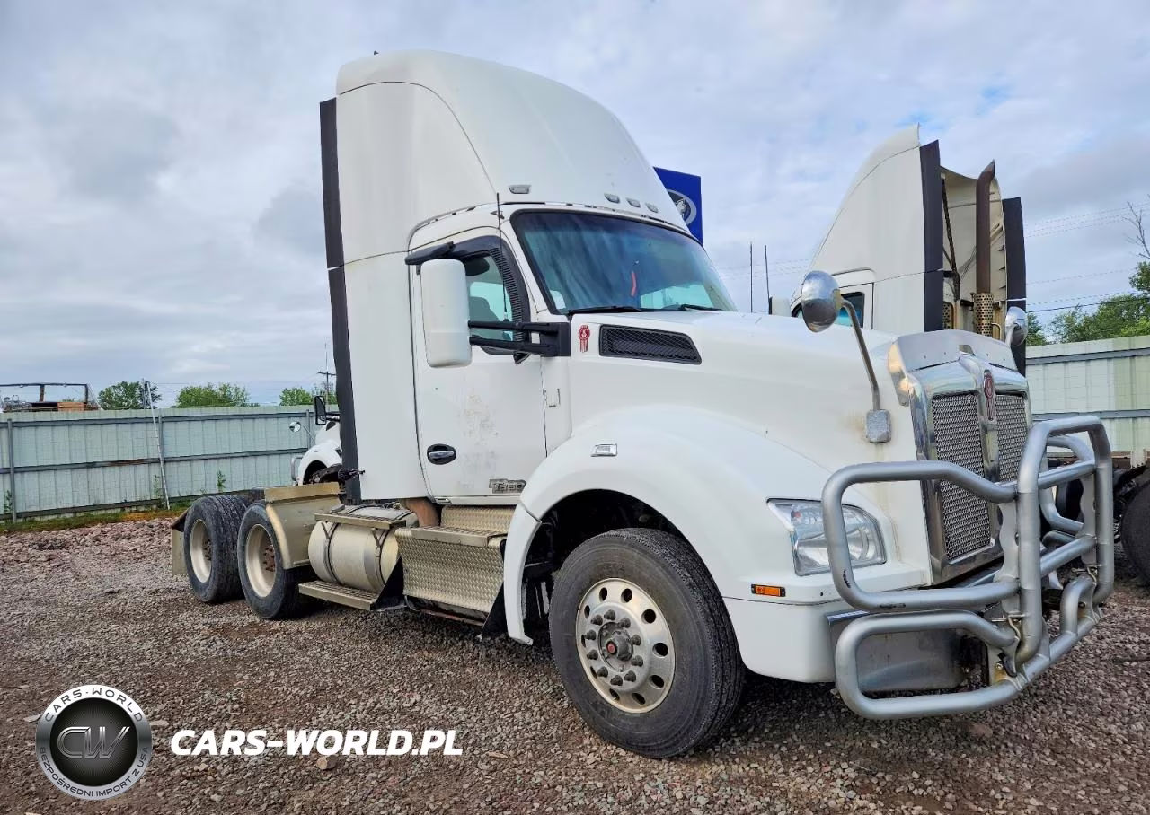 2015 Kenworth T880 Semi Truck – zdjęcie 1 z 10
