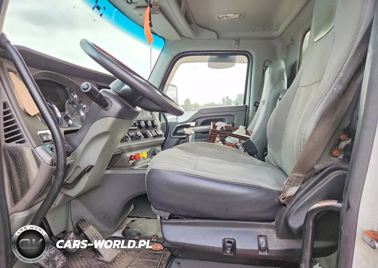 2015 Kenworth T880 Semi Truck VIN:1XKZD49XXFJ461894 - 6
