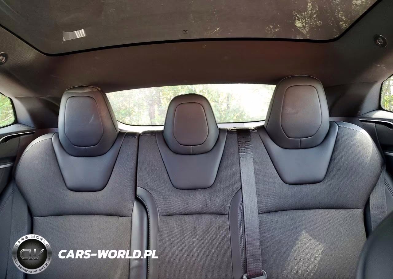 2018 Tesla Model S VIN:5YJSA1E29JF240012 - 10