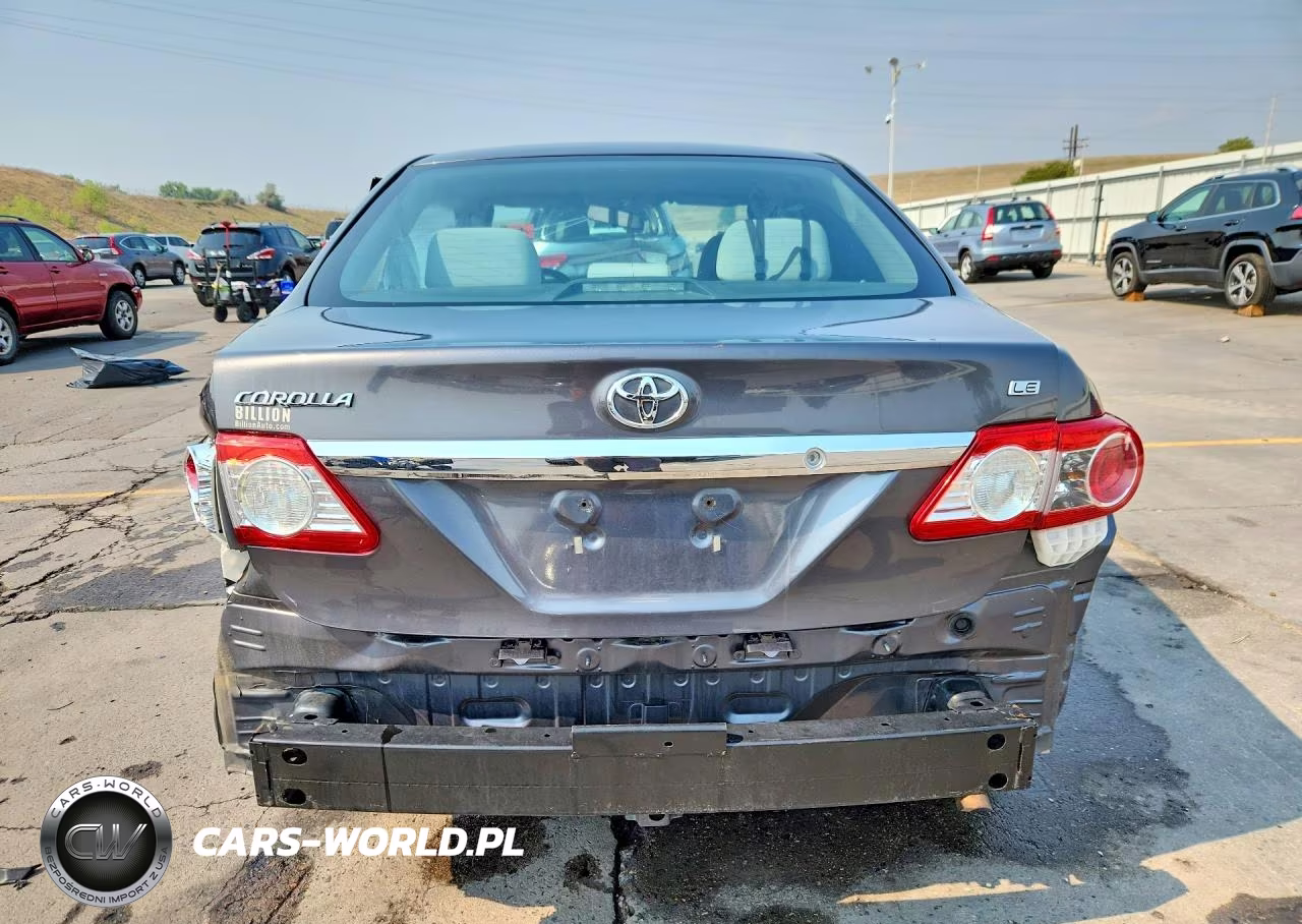 2013 Toyota Corolla Le VIN:5YFBU4EE2DP110987 - 6