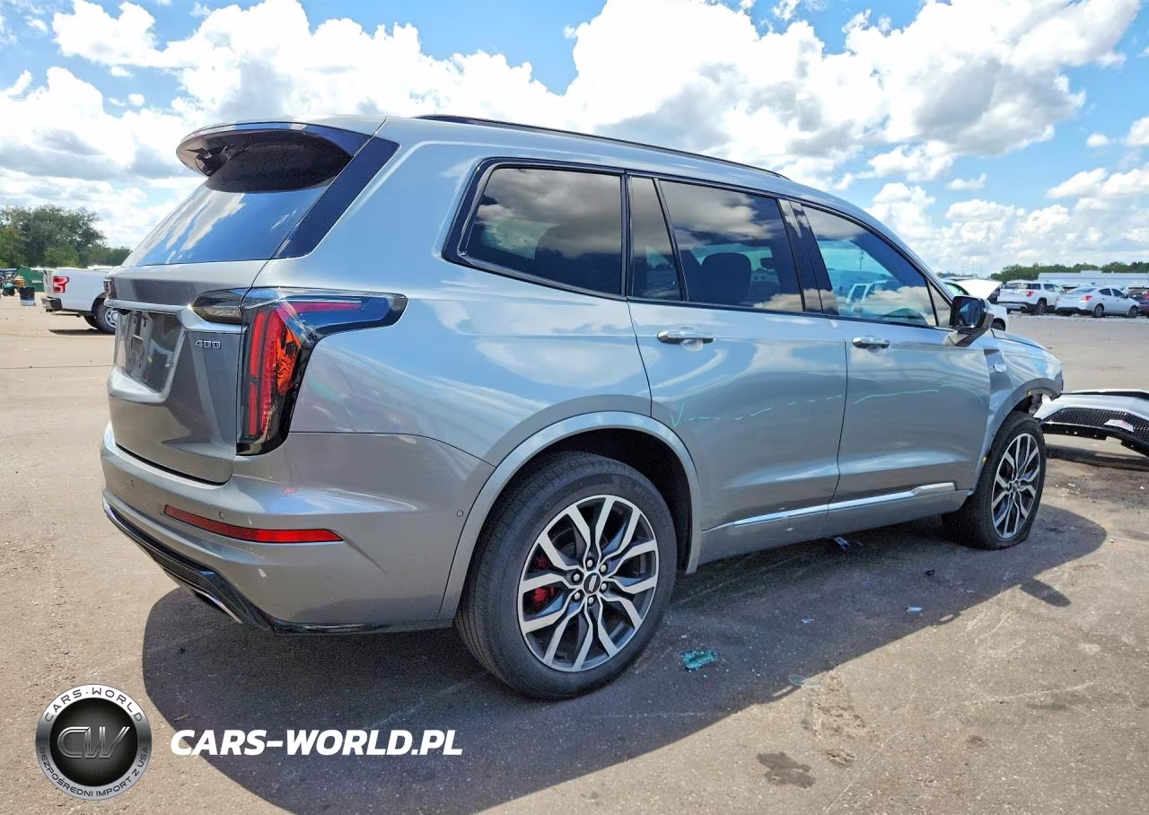 2023 Cadillac Xt6 Sport Platinum VIN:1GYKPHRS0PZ123014 - 3
