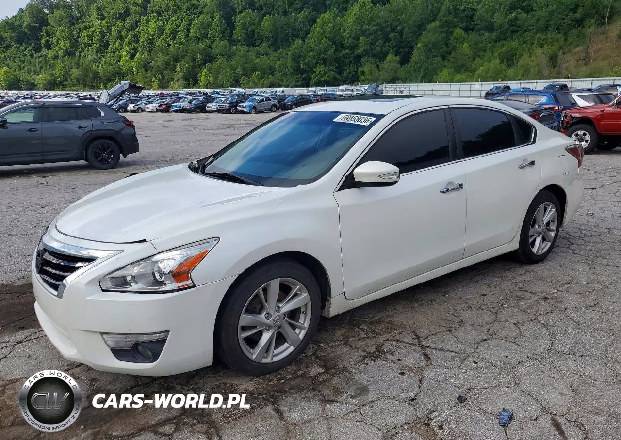 2013 Nissan Altima – zdjęcie 1 z 12