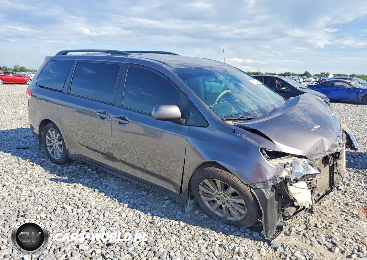 2011 Toyota Sienna Xle 7-Passenger VIN:5TDDK3DC5BS016843 - 4