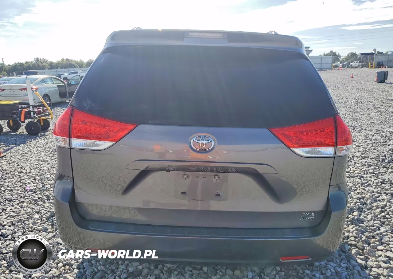 2011 Toyota Sienna Xle 7-Passenger VIN:5TDDK3DC5BS016843 - 6