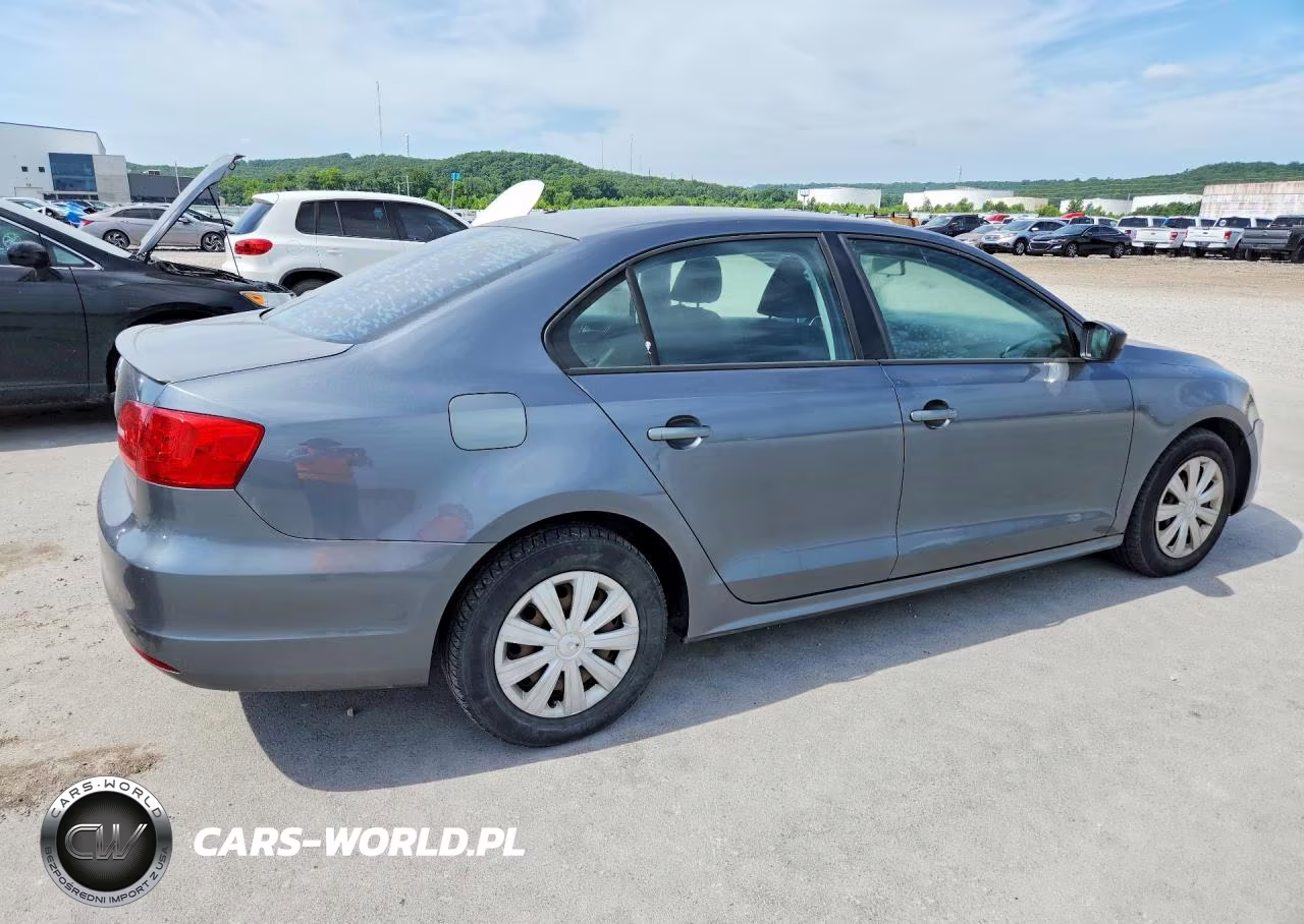 2012 Volkswagen Jetta Base VIN:3VW2K7AJ3CM470251 - 3