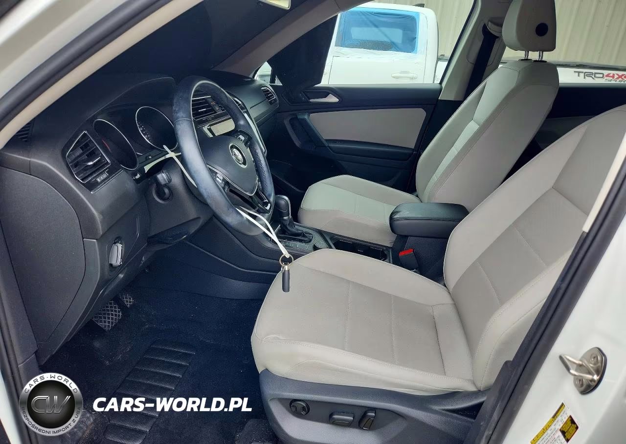 2019 Volkswagen Tiguan Se VIN:3VV2B7AX2KM086842 - 7