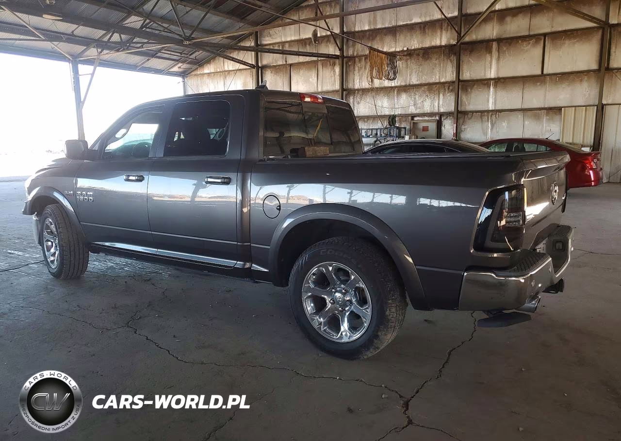2015 Ram 1500 Laramie VIN:1C6RR7NT9FS711807 - 2
